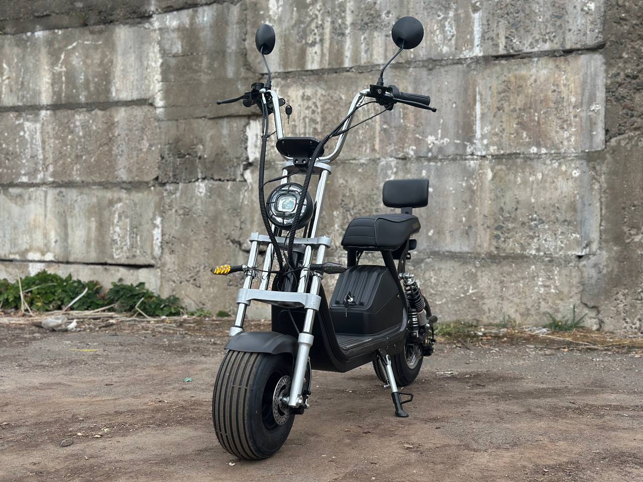 IKINGI X1 Pro — компактный и тяговитый электроскутер для города