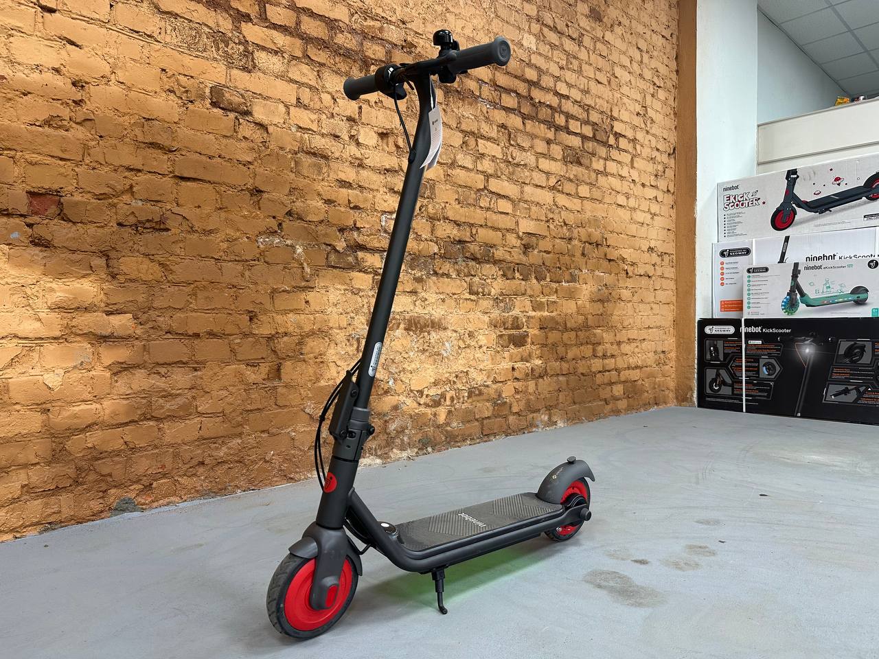 SEGWAY Ninebot Zing C15E — «подросший» детский самокат для тех, кто хочет ехать дольше