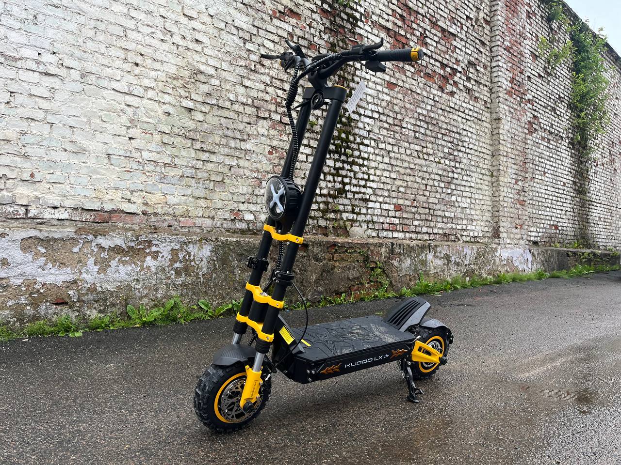 Kugoo Kirin LX 11 Plus — эмоции большого класса: полный привод, мощная подвеска и реальная стабильность на скорости