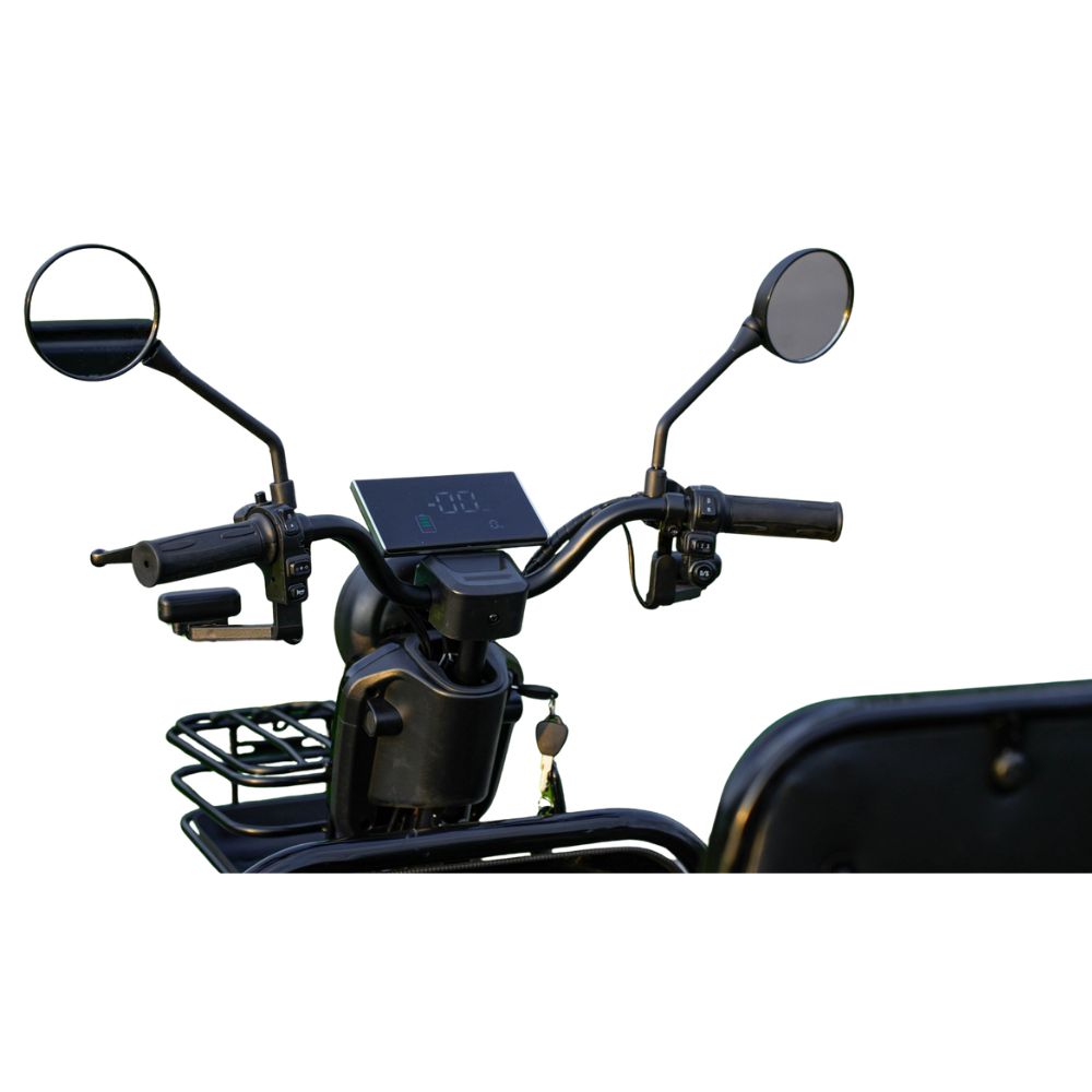 Электроскутер WHITE SIBERIA SIBTRIKE MAX 2000W 2025 Электроскутер WHITE SIBERIA SIBTRIKE MAX 2000W 2025