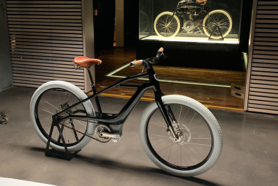 Линейка новых электровелосипедов от компании  Serial 1 Cycle